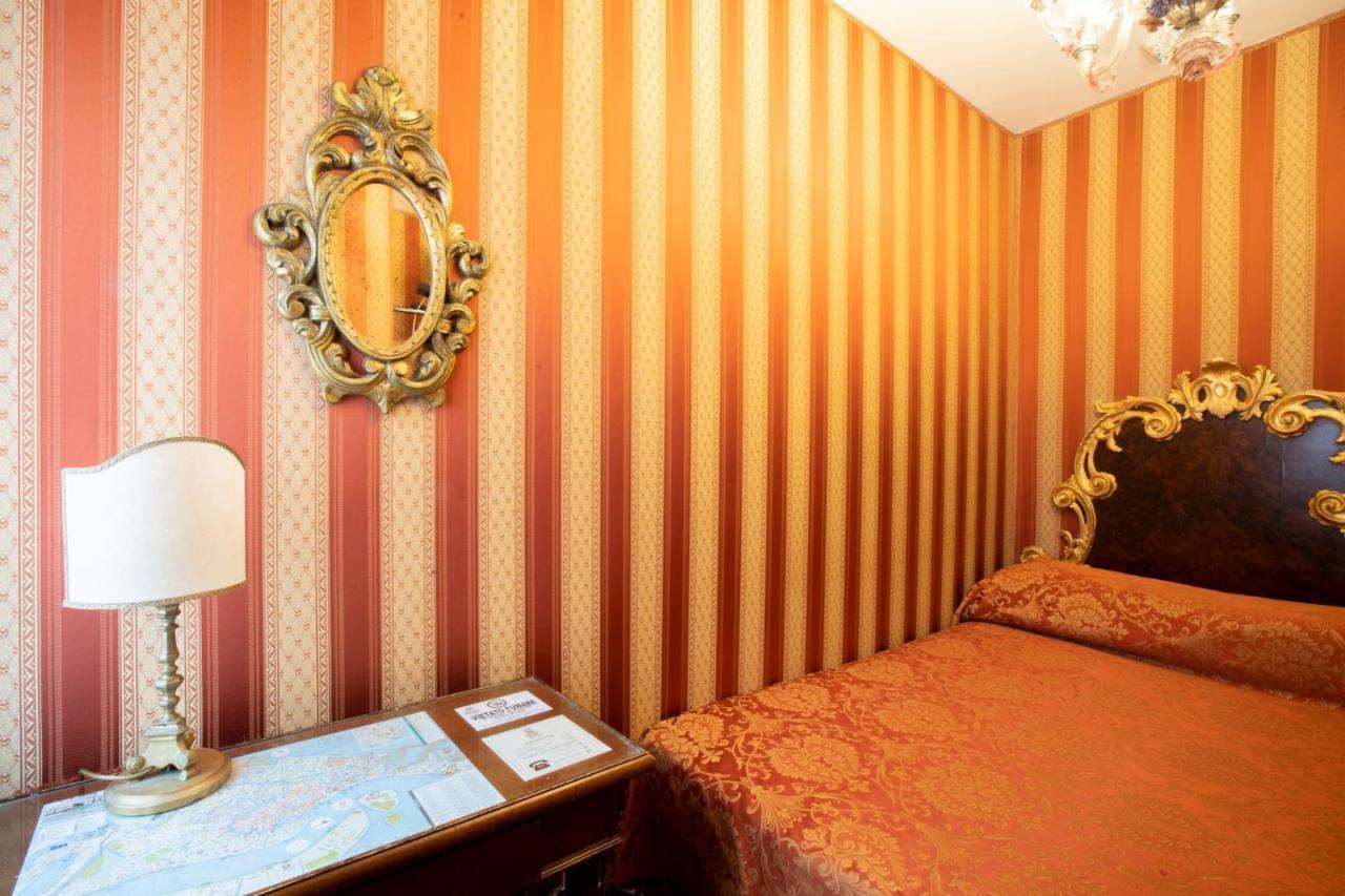 Hotel Ateneo Венеция Екстериор снимка