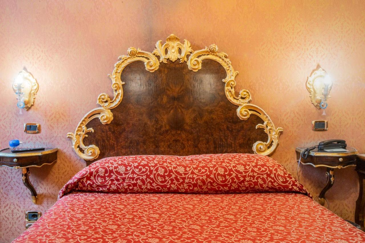 Hotel Ateneo Венеция Екстериор снимка
