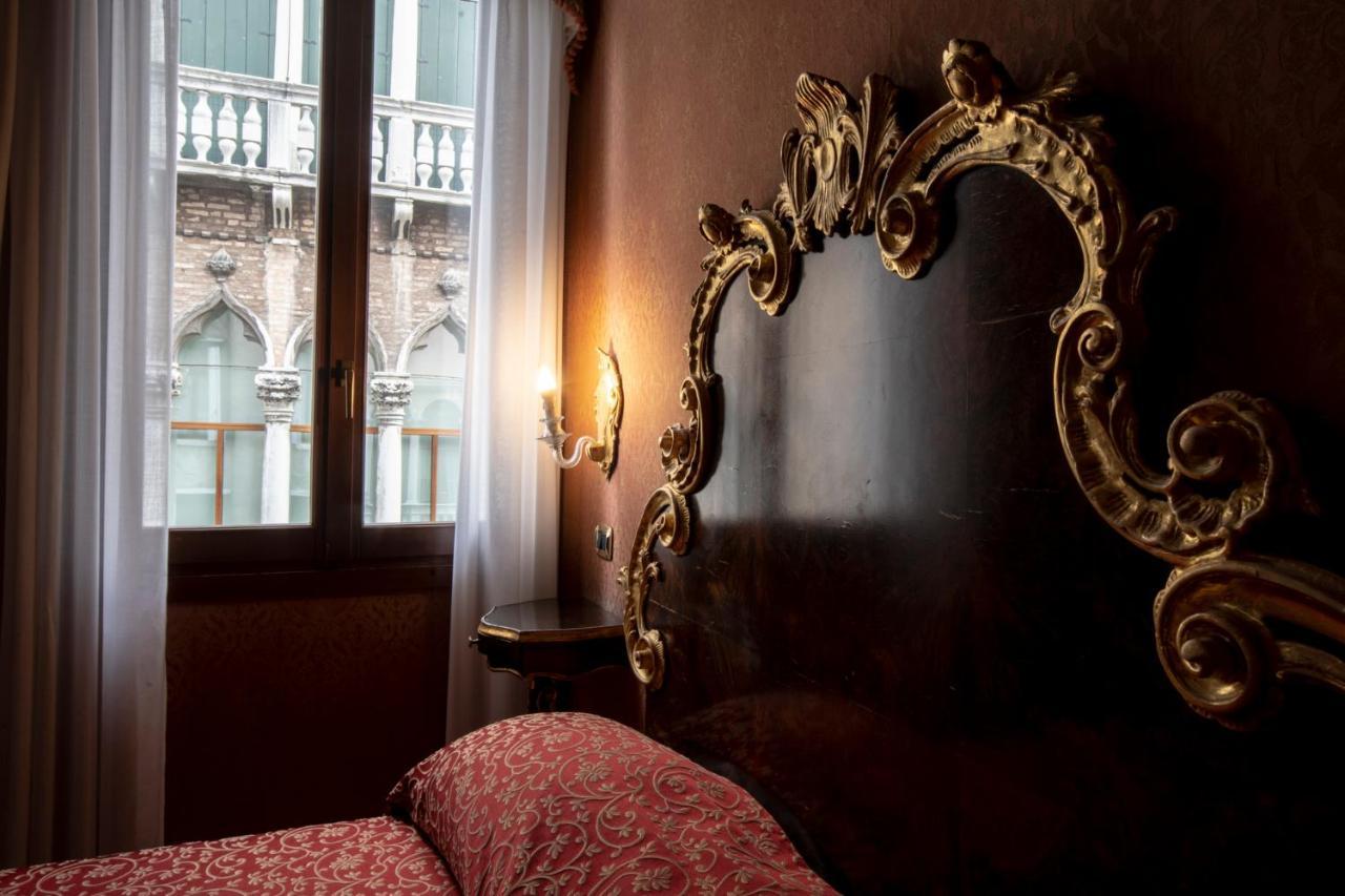 Hotel Ateneo Венеция Екстериор снимка